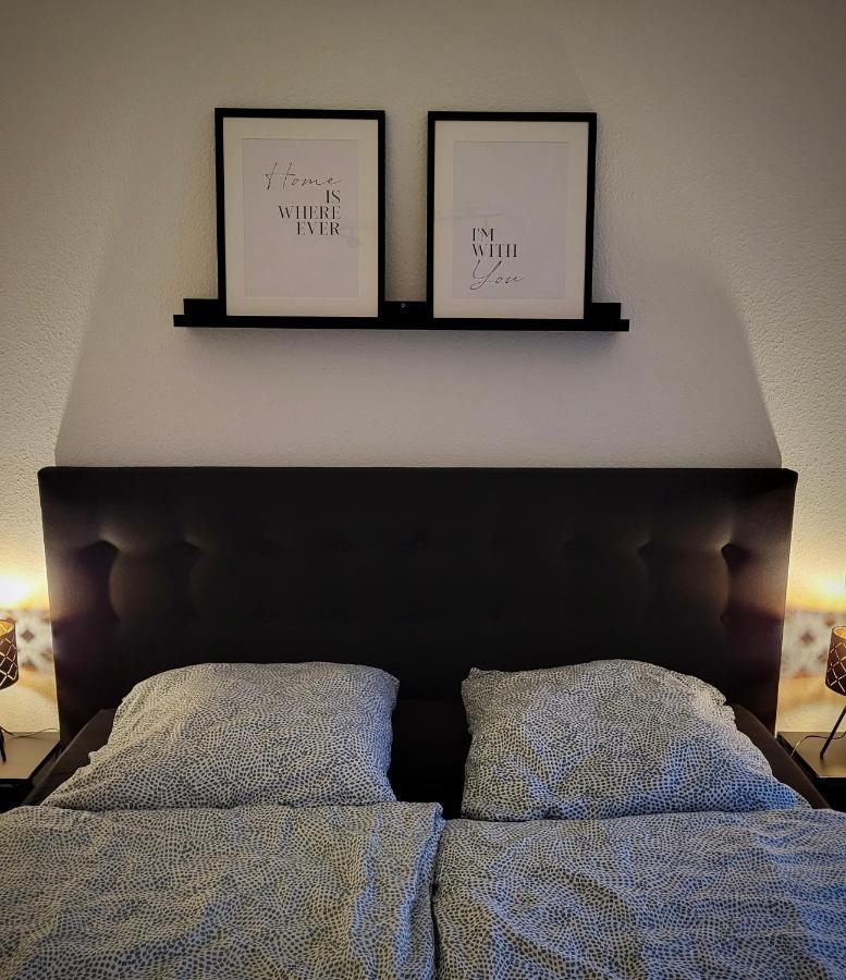 Schoene Und Ruhige Wohnung Direkt An Der Mosel Coblence Extérieur photo